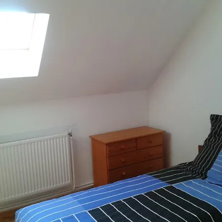 Le Bon Air Est Dans Le Pre Champagnac (Auvergne)