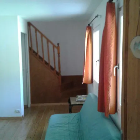 Le Bon Air Est Dans Le Pre Appartamento